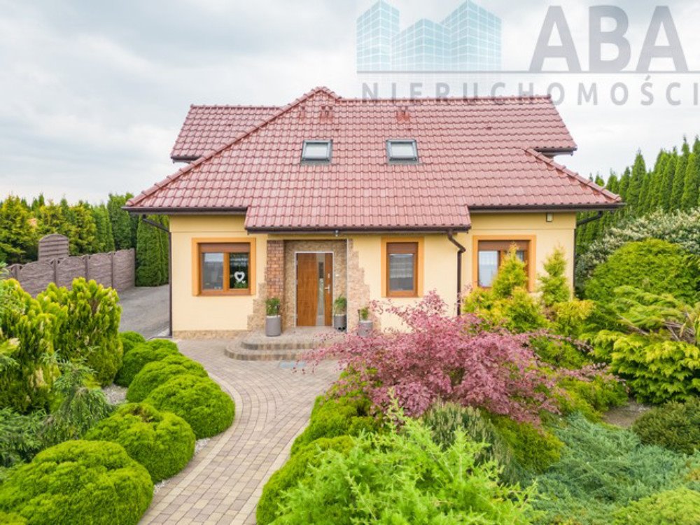 Polecam przestronny dom 145 m² z ogrzewaniem podłogowym i fotowoltaiką Stare Miasto, Posada, Adama Asnyka 3  145m2 Foto 1