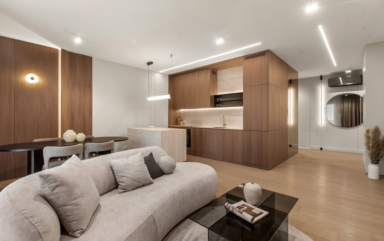 Ekskluzywny apartament 76 m2 z systemem smart-home w Woli Warszawa, Wola, Redutowa 11  76m2 Foto 1