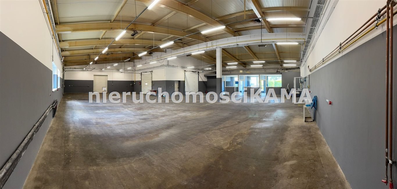 Magazyn 560 m² z biurami, zadaszony podjazd, zapraszam: Bielsko-Biała