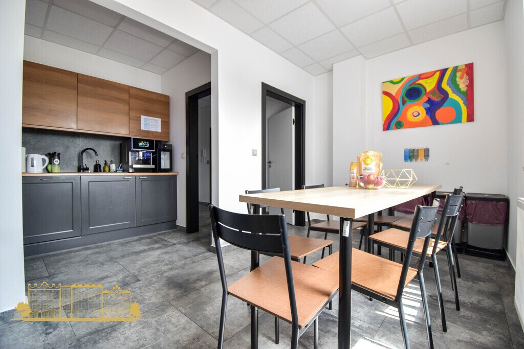 Nowoczesny lokal biurowy 270 m² z parkingiem i klimatyzacją Kraków, Bronowice Małe, Bronowice Małe, Samuela Lindego  270m2 Foto 1