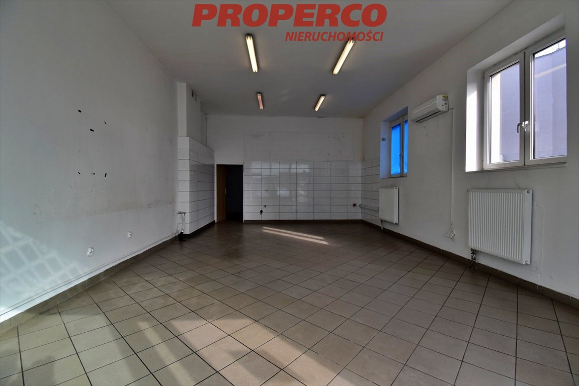 Lokal użytkowy na wynajem Kielce, Centrum  65m2 Foto 1