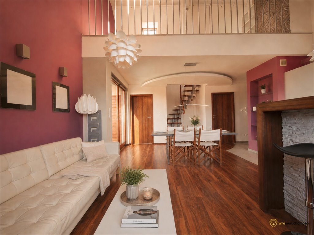 Dwupoziomowe 79 m² z antresolą - balkon i miejsce postojowe Smolec, Wrzosowa  79m2 Foto 1