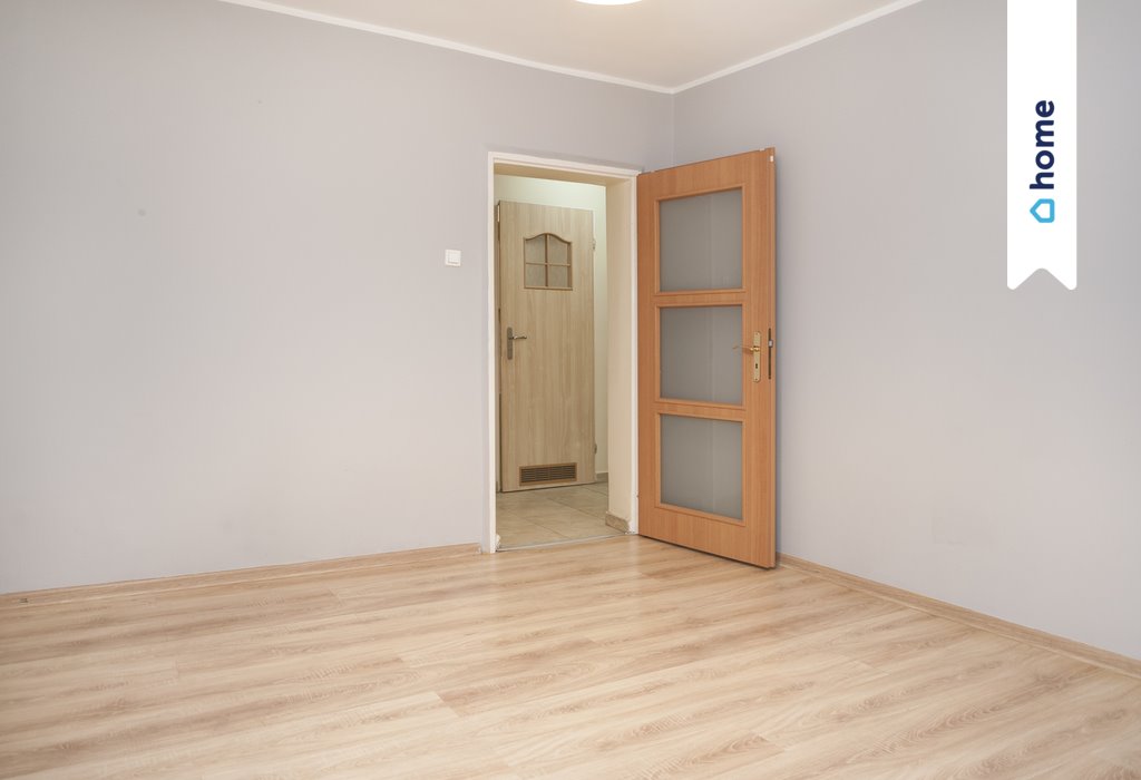Przytulne 33,7 m² z parkingiem i zielenią – od ręki Ruda Śląska, Podlas  34m2 Foto 1