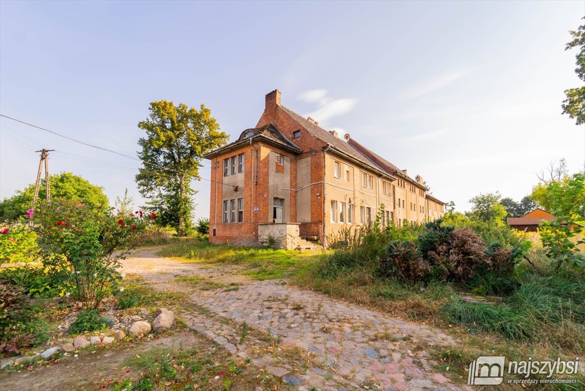 Mieszkanie dwupokojowe na sprzedaż Poradz, Wieś  68m2 Foto 2