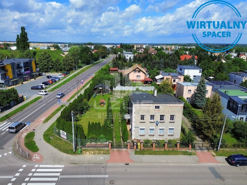 Dom z potencjałem inwestycyjnym (6 pokoi, 2 lokale) w Starogardzie Starogard Gdański, gen. Henryka Dąbrowskiego  166m2 Foto 1