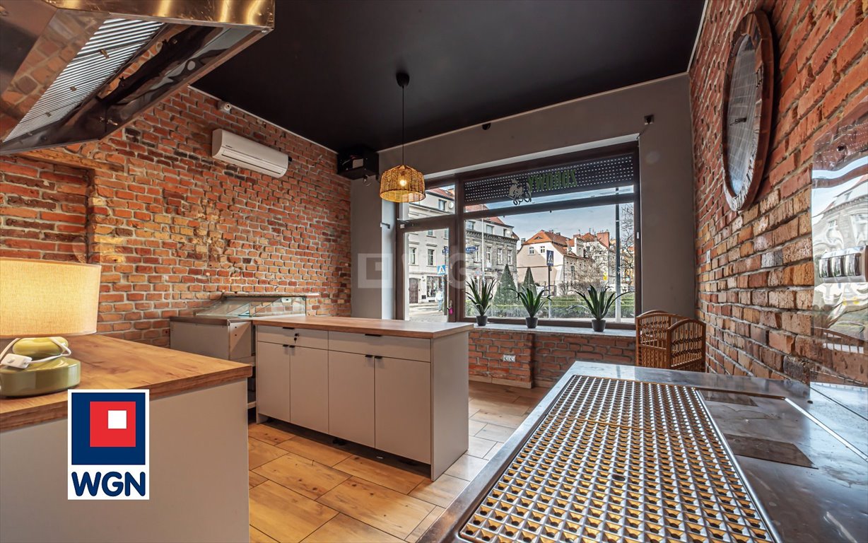 Lokal użytkowy na sprzedaż Bolesławiec, Kubika  24m2 Foto 1