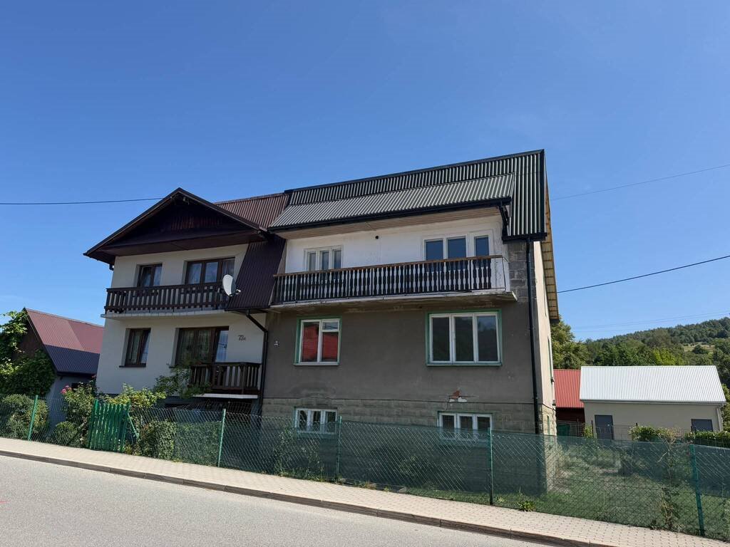 Sprzedam dom 139 m² w Kamesznicy z balkonem i strychem Kamesznica, Parkowa  139m2 Foto 1