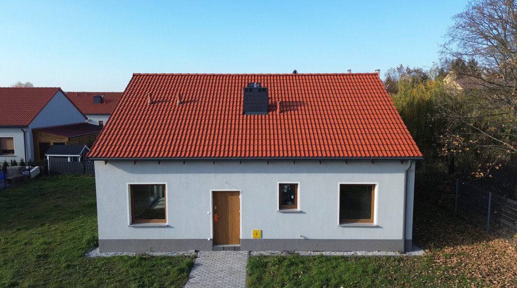 Dom na sprzedaż Miłoszyce  131m2 Foto 1