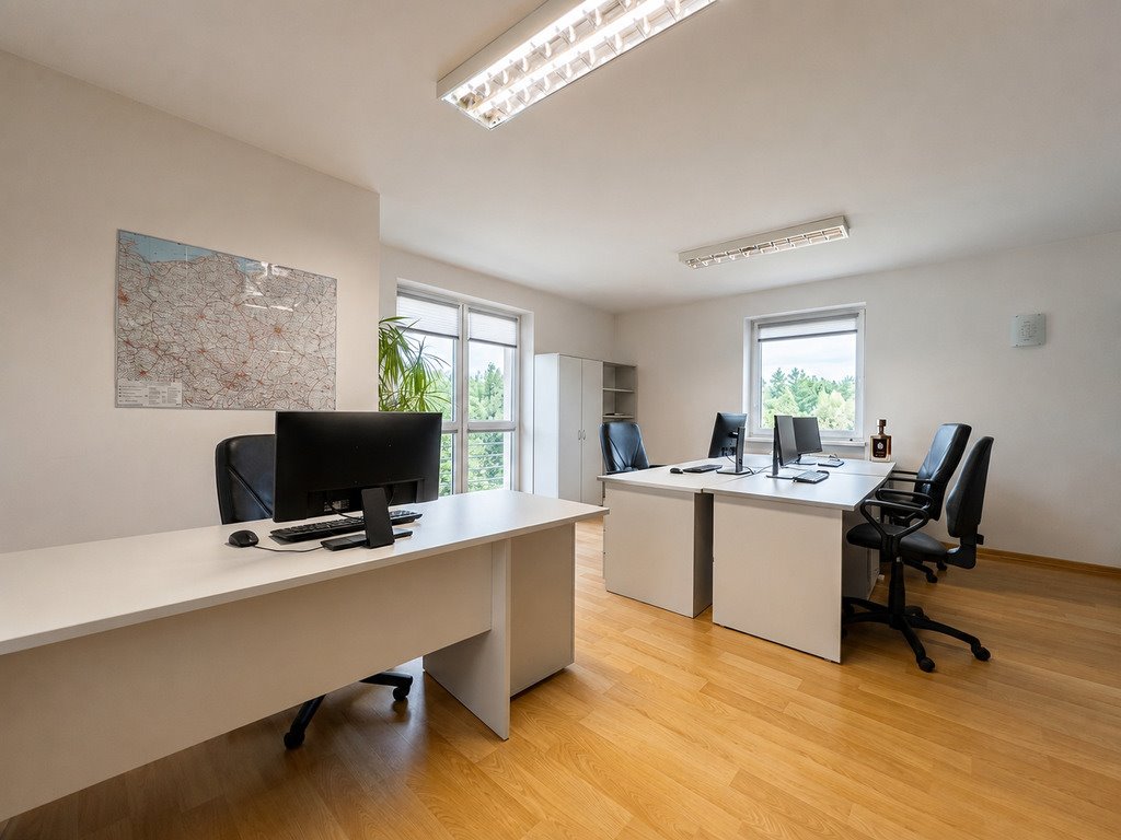 Biuro 62 m² z tarasem i parkingiem w Rzeszowie - zapraszam Rzeszów  62m2 Foto 1