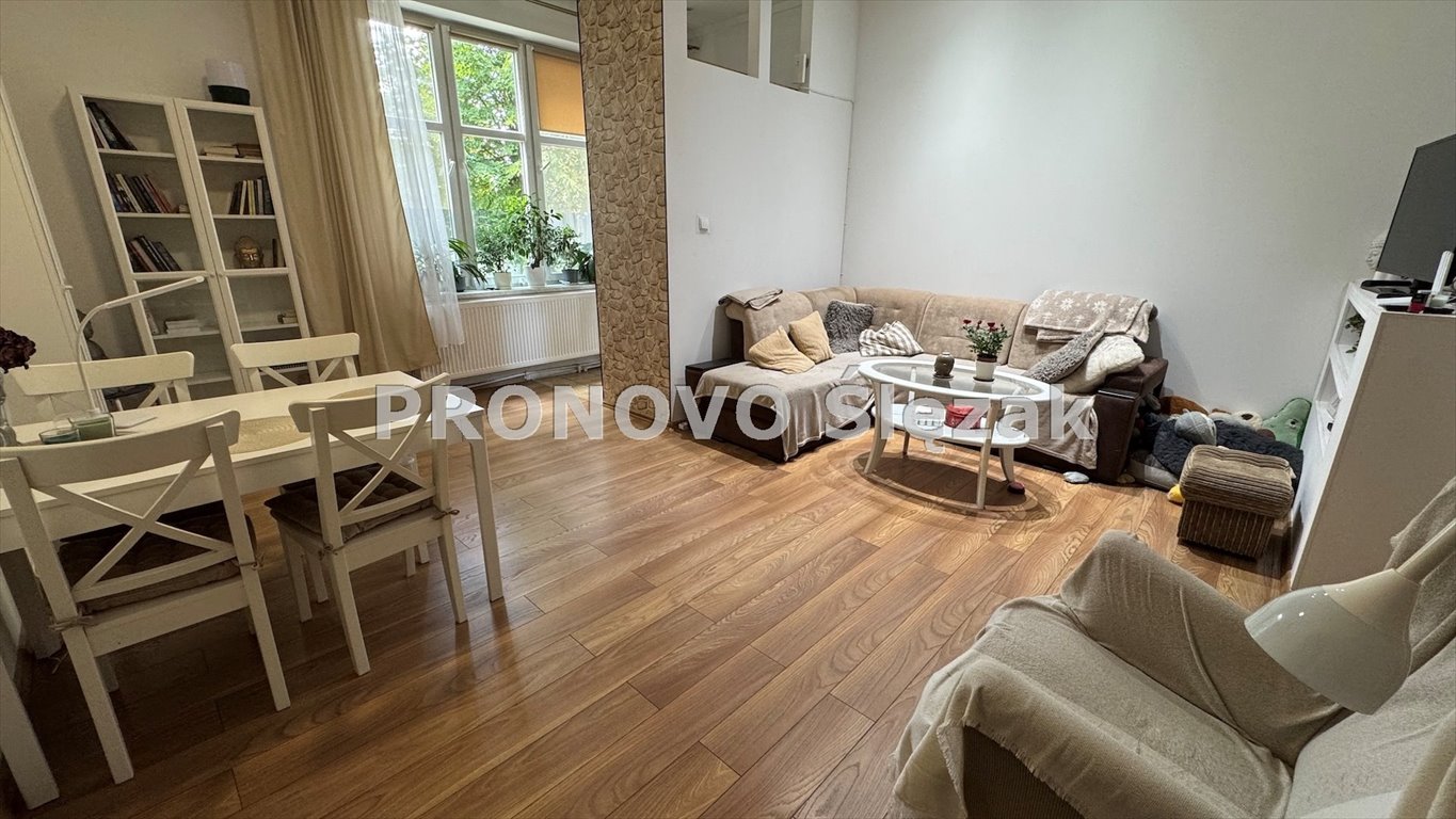 Mieszkanie dwupokojowe na sprzedaż Oborniki Śląskie, Oborniki Śląskie, Oborniki Śląskie  71m2 Foto 1