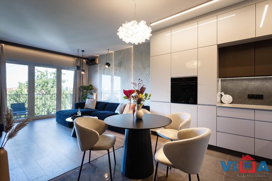 Mieszkanie dwupokojowe na wynajem Zielona Góra, Centrum  50m2 Foto 1