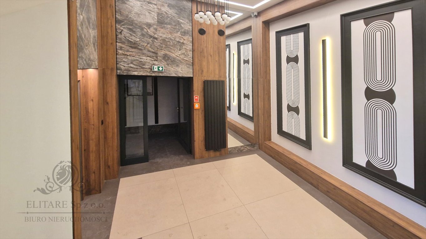 Nowoczesny 3-pokojowy apartament z dużym tarasem i wysokim standardem Wrocław, Krzyki, Huby  51m2 Foto 1