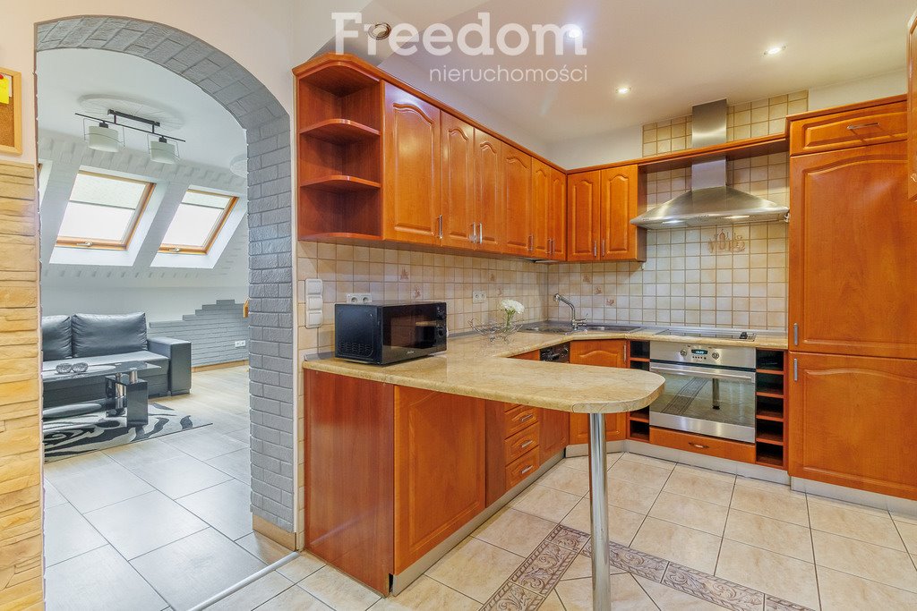 Mieszkanie trzypokojowe na sprzedaż Tuchów, Osiedle Centrum  48m2 Foto 1
