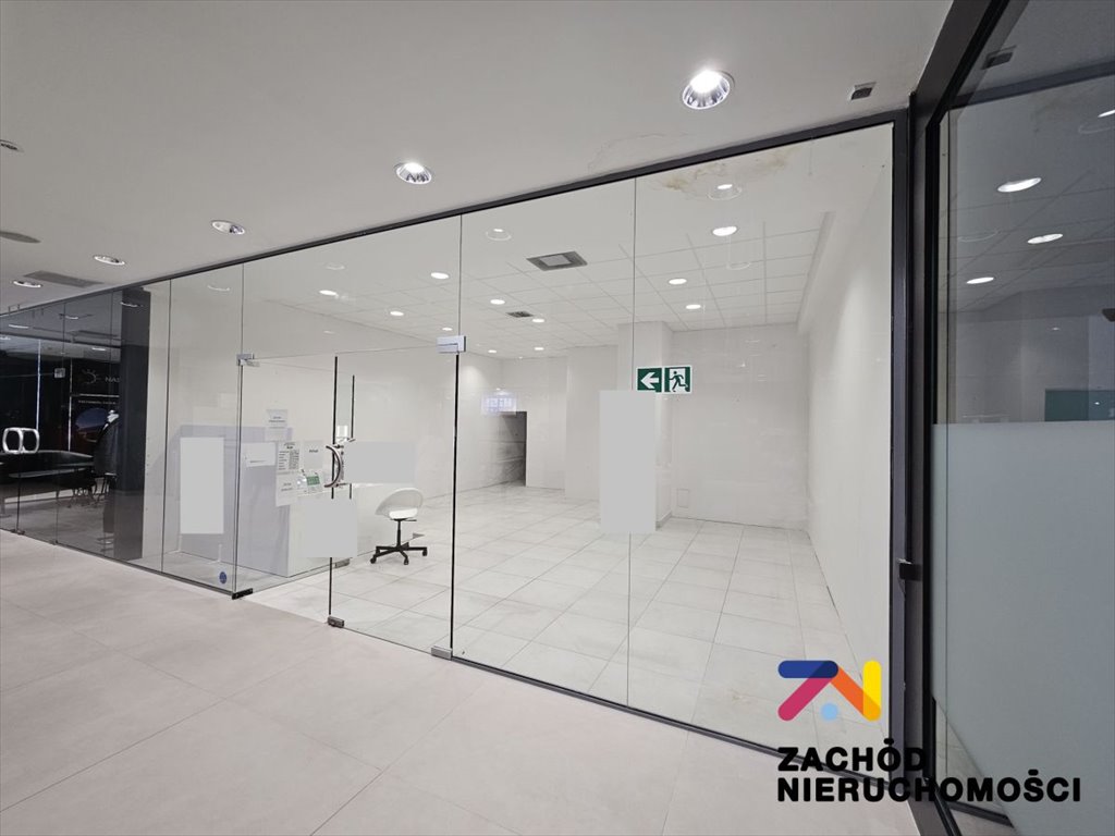 Lokal handlowo-usługowy 50,6 m2 w Galerii Grafitt, bez prowizji Zielona Góra, Śródmieście  51m2 Foto 1