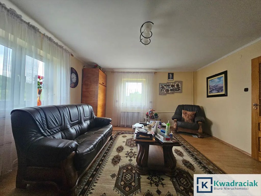 Dom z dużymi działkami i garażem w Tylawie - polecam Tylawa  90m2 Foto 1