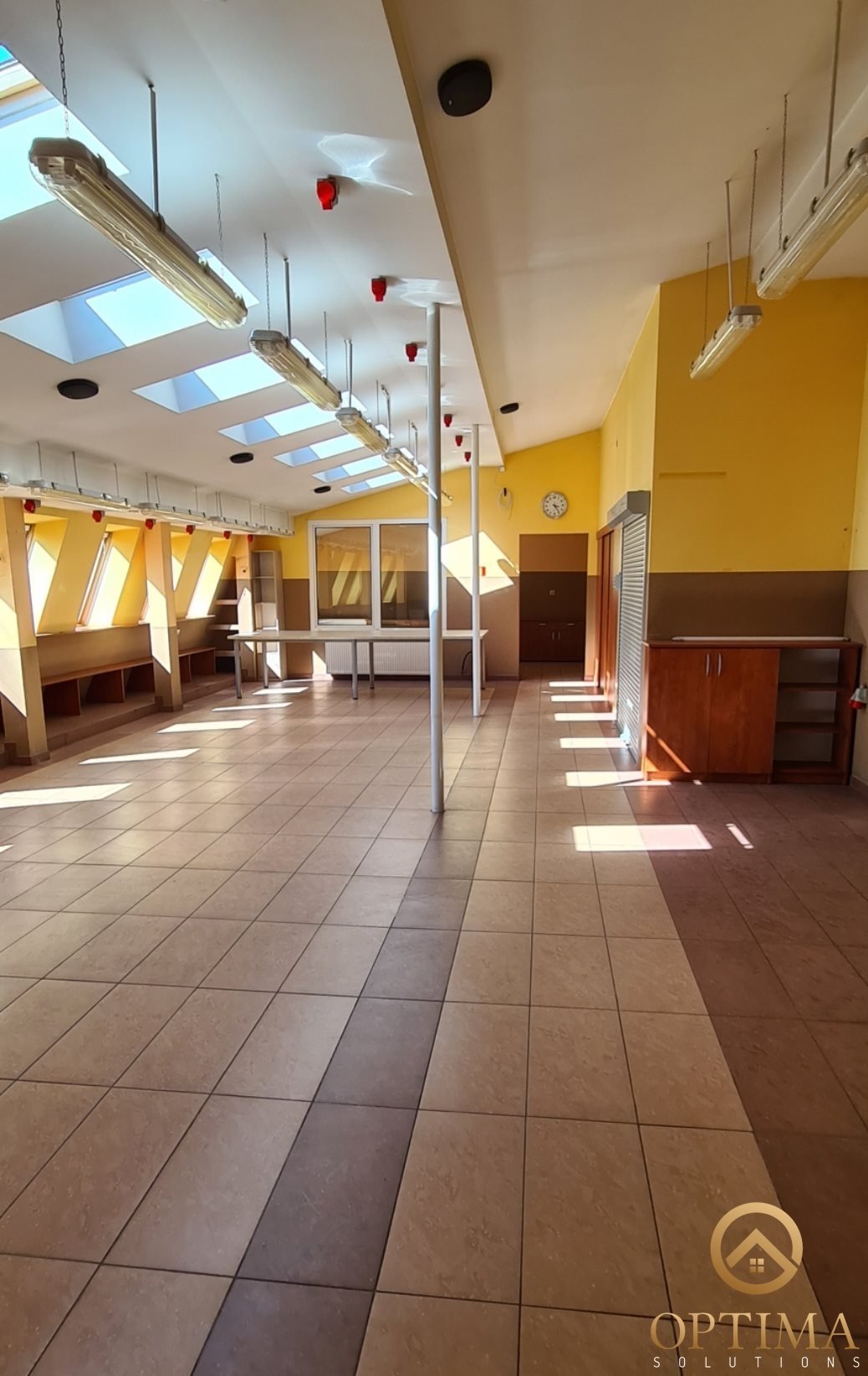 Lokal użytkowy na wynajem Brzeziny  160m2 Foto 6