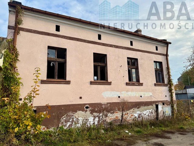 Dom z potencjałem w centrum Koła – 60 m2, pod działalność Koło  60m2 Foto 1