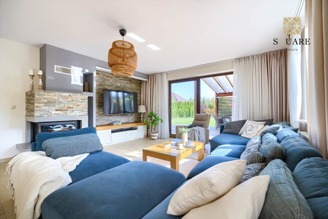 Dom na sprzedaż Dobrzyń, Dobra  289m2 Foto 1