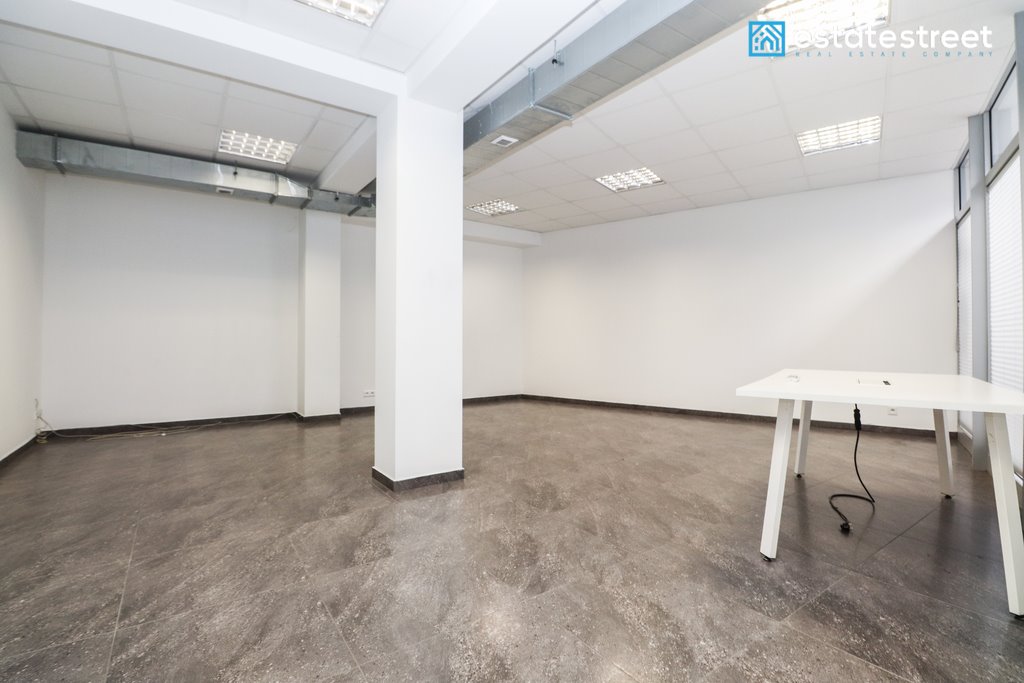 Lokal użytkowy na wynajem Kraków, Łagiewniki-Borek Fałęcki, Łagiewniki-Borek Fałęcki, Józefa Marcika  40m2 Foto 1