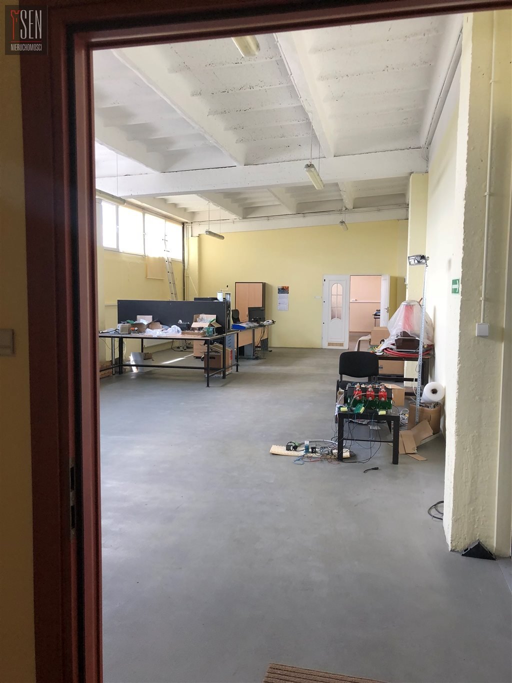 Magazyn 231 m2 z rampą i adaptacją w Tychach Tychy  231m2 Foto 1