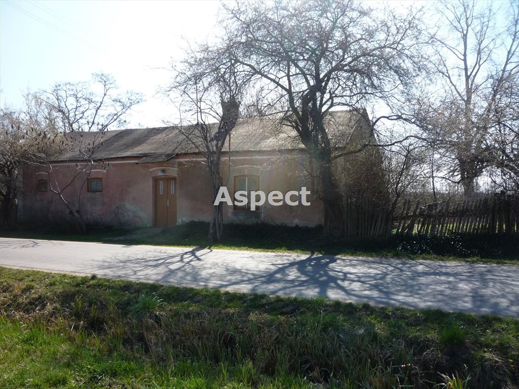 Dom do remontu na dużej działce w spokojnej okolicy Wiskienica Dolna  75m2 Foto 1