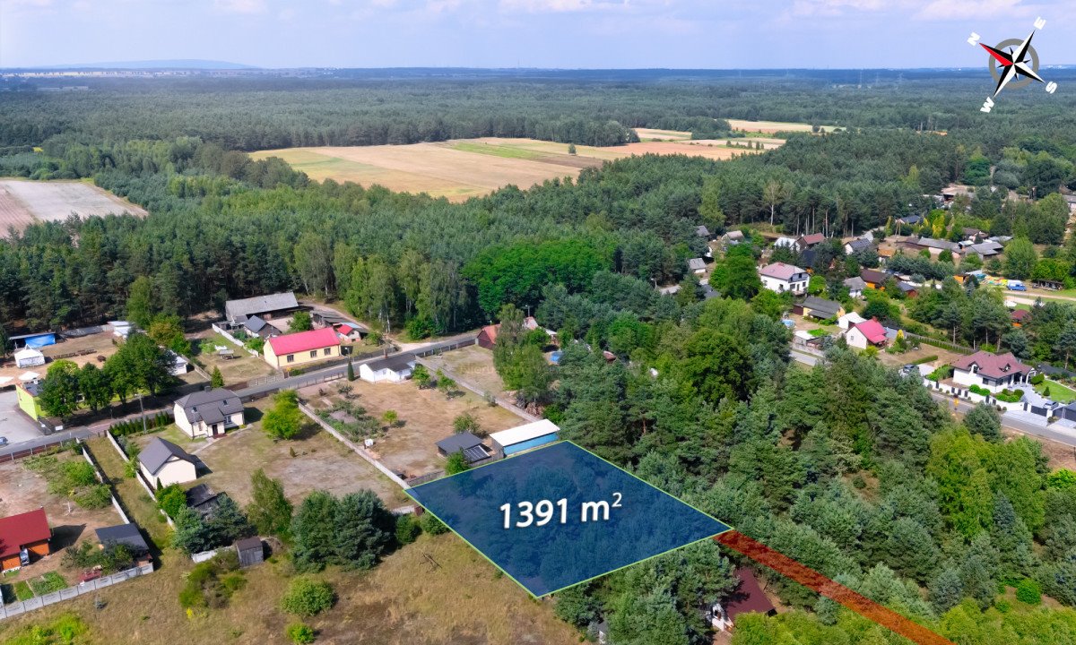 Działka budowlana na sprzedaż Łęg  1 391m2 Foto 1