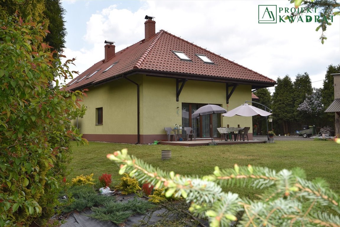 Przestronny dom 254 m² z dużą działką i garażem Łącza, Szkolna  254m2 Foto 1