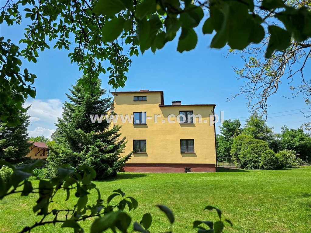 Duży dom 300 m2 z dwoma mieszkaniami i działką 32 arów Gorzyce  300m2 Foto 1