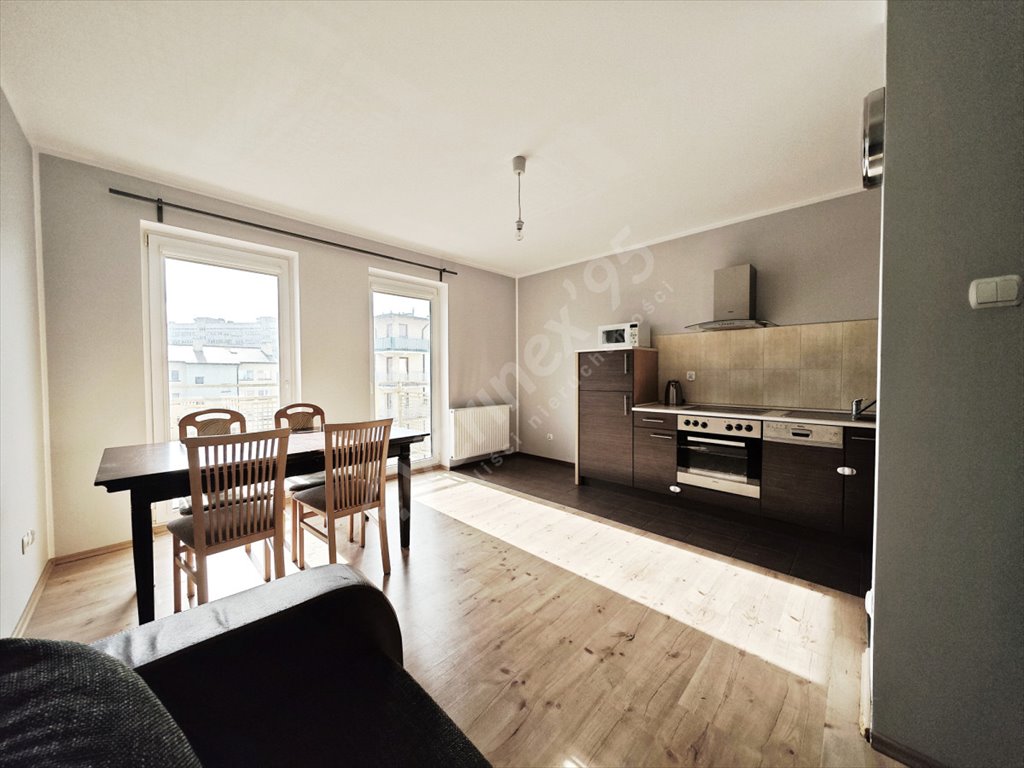 Mieszkanie trzypokojowe na sprzedaż Świnoujście  67m2 Foto 2