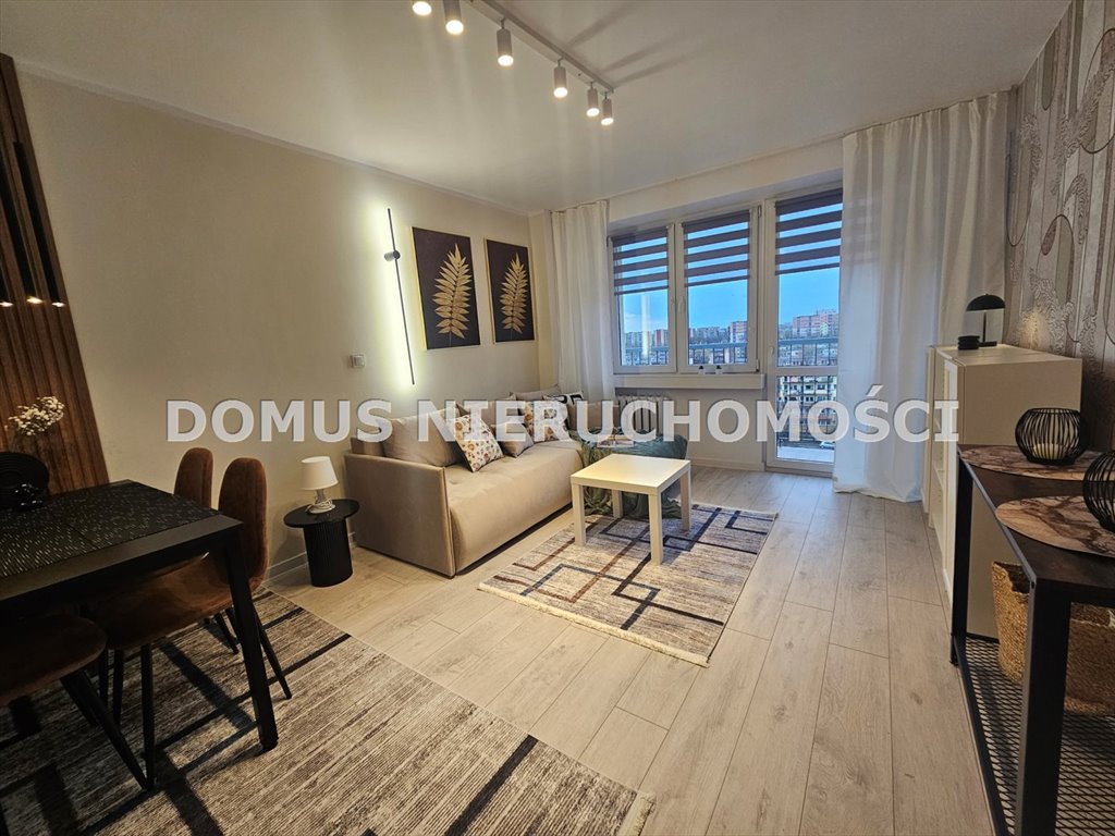 Mieszkanie dwupokojowe na wynajem Łódź, Bałuty, Bałuty, Sprawiedliwa  44m2 Foto 1