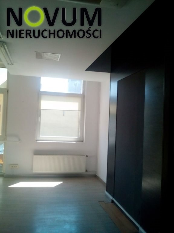 Lokal użytkowy na wynajem Tarnowskie Góry 45m2 Foto 1 Lokal użytkowy na wynajem Tarnowskie Góry 45m2 Foto 1
