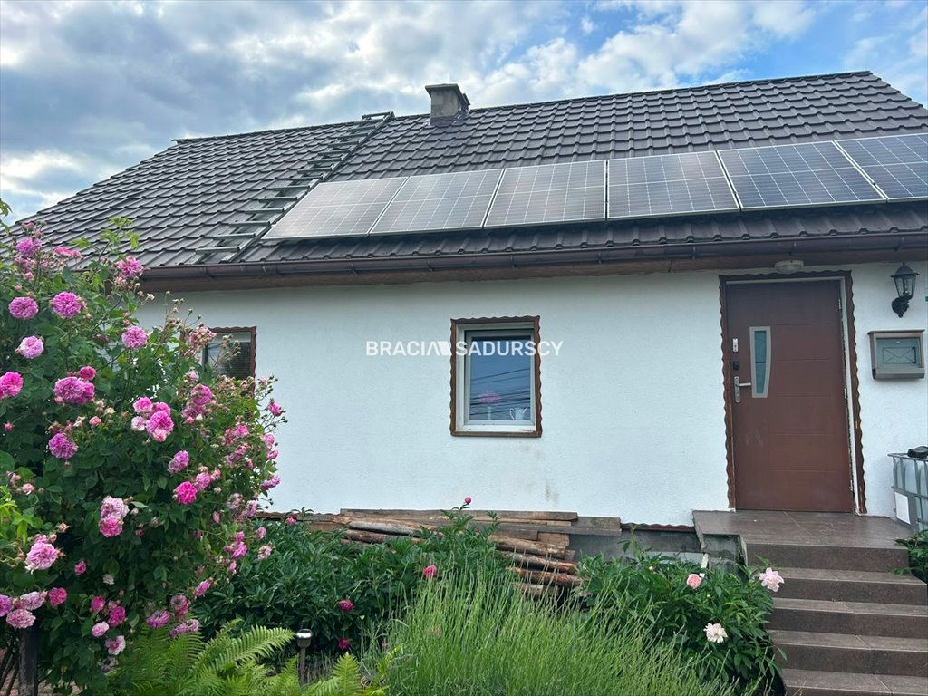 Urokliwy dom 80 m² z poddaszem i ogrzewaniem kominkowym Kaszów, Wadowicka  80m2 Foto 1