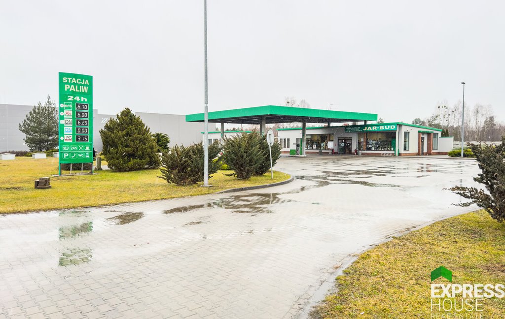 Lokal użytkowy na sprzedaż Blachownia, Wręczycka  292m2 Foto 1