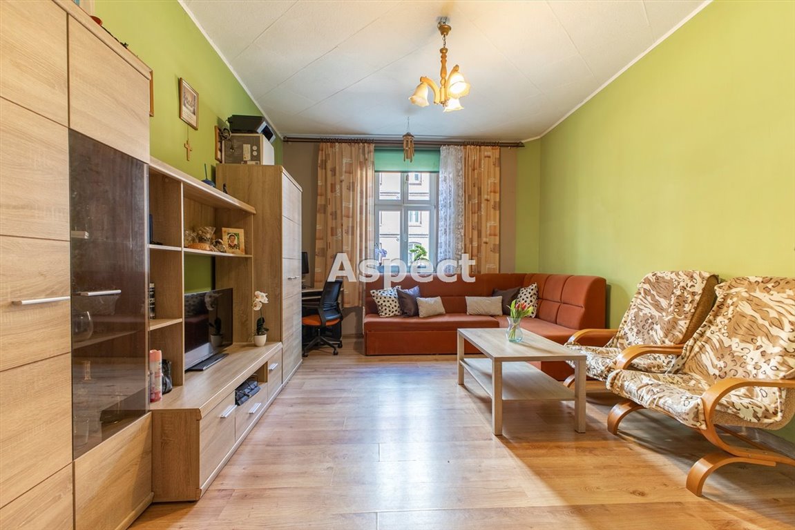 Mieszkanie czteropokojowe  na sprzedaż Ruda Śląska  92m2 Foto 1