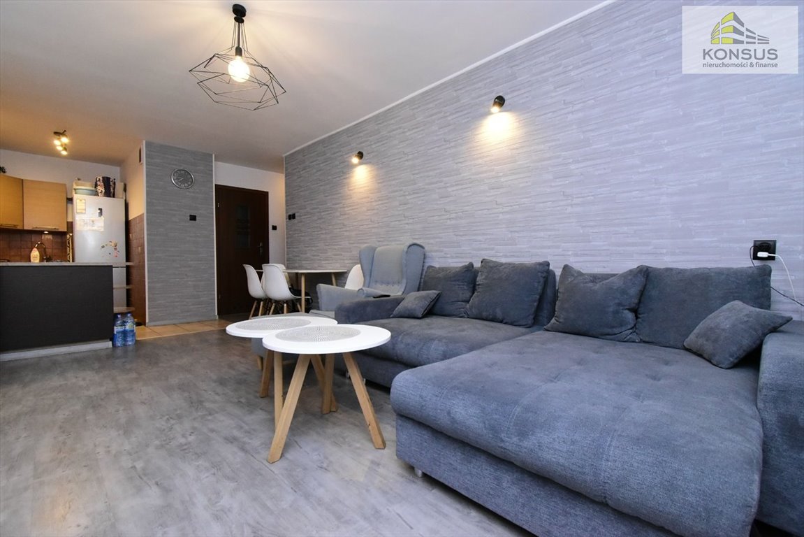 Mieszkanie dwupokojowe na sprzedaż Kielce, KSM, Szczecińska  46m2 Foto 1