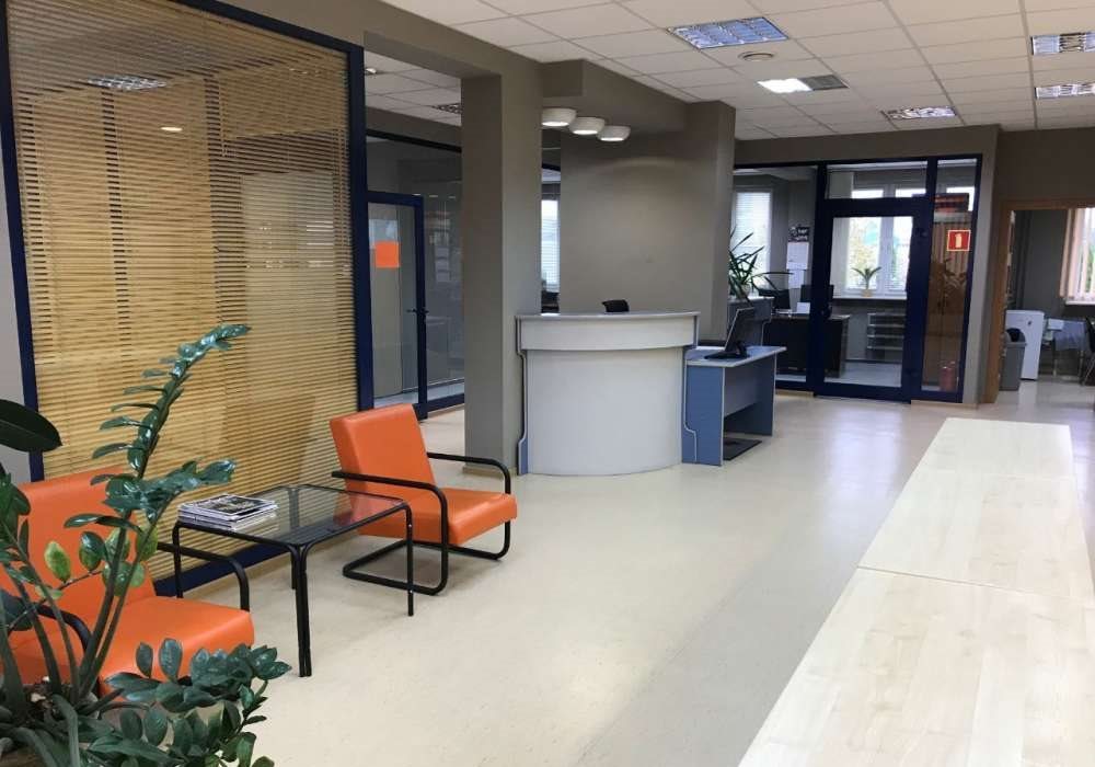 Lokal użytkowy na wynajem Rzeszów, Zwięczyca, Połonińska 7 180m2 Foto 1 Lokal użytkowy na wynajem Rzeszów, Zwięczyca, Połonińska 7 180m2 Foto 1