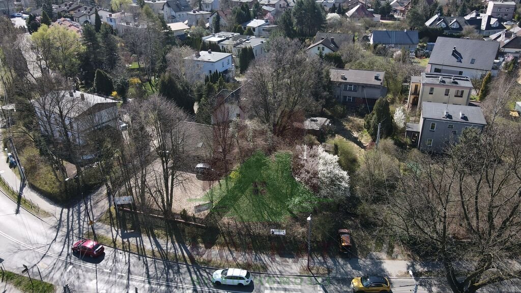 Na sprzedaż duża działka z domem w Panewnikach - potencjał inwestycyjny Katowice, Panewniki, Panewnicka  1 675m2 Foto 1