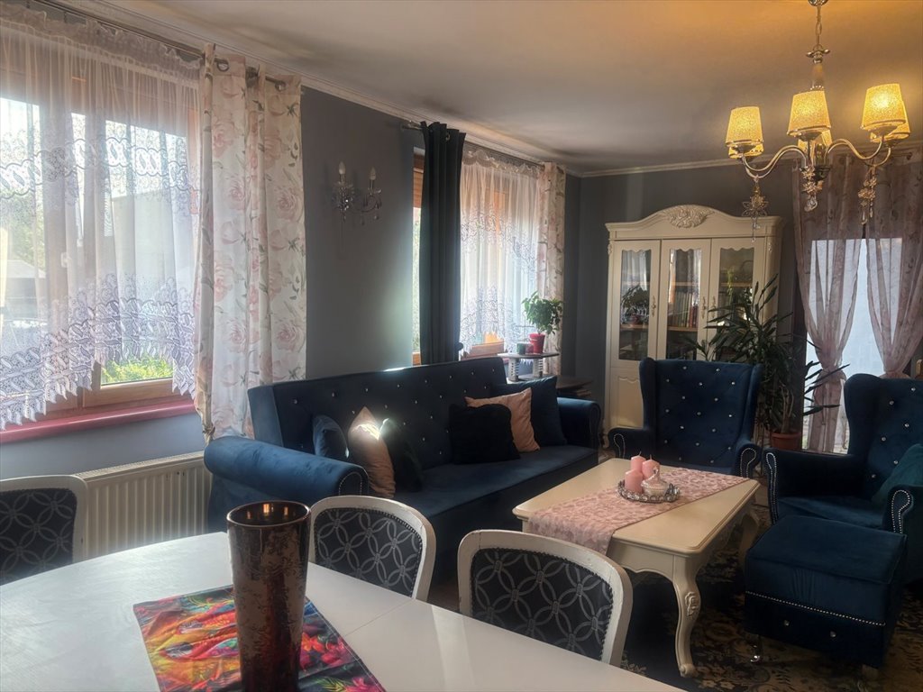 Przestronny dom z garażami, tarasem i 5 pokojami Dobieszowice  145m2 Foto 1