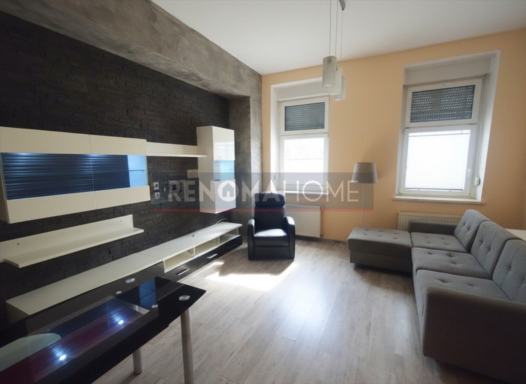 Kawalerka na sprzedaż Legnica, Sejmowa  38m2 Foto 1