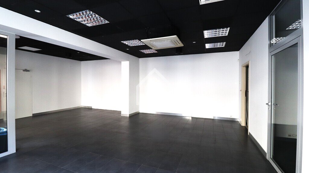 Polecam funkcjonalny lokal 95 m² przy Rynku w Bochni Bochnia  95m2 Foto 1