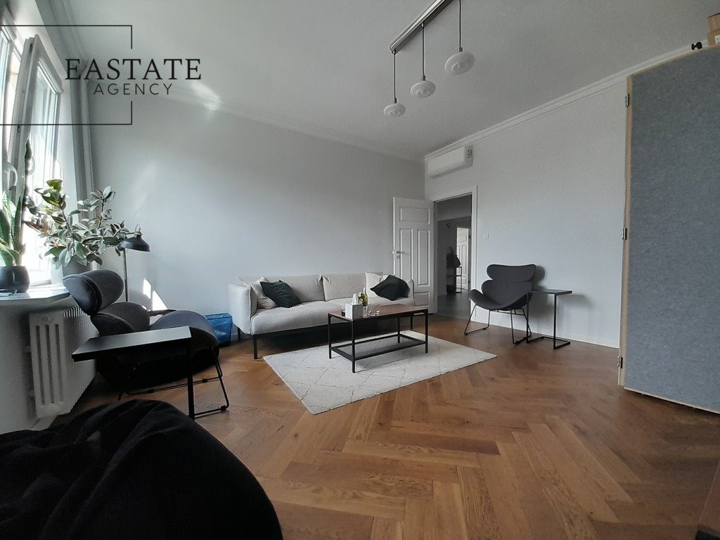 Biuro 82 m² po remoncie przy Placu Konstytucji polecam Warszawa, Plac Konstytucji  82m2 Foto 1