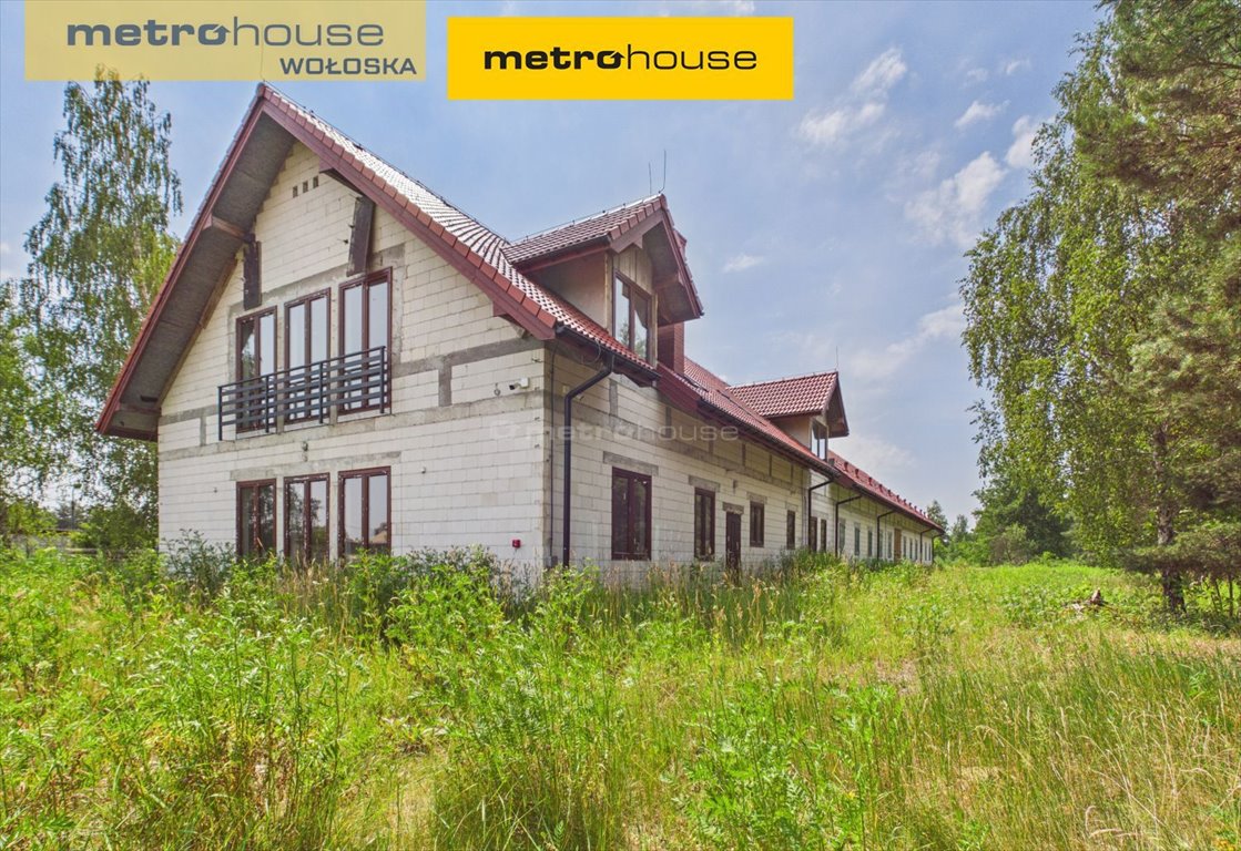 Polecam dużą stajnię 1153 m² z zapleczem hotelowym w Adamówku Adamówek, Prosta  1 153m2 Foto 1