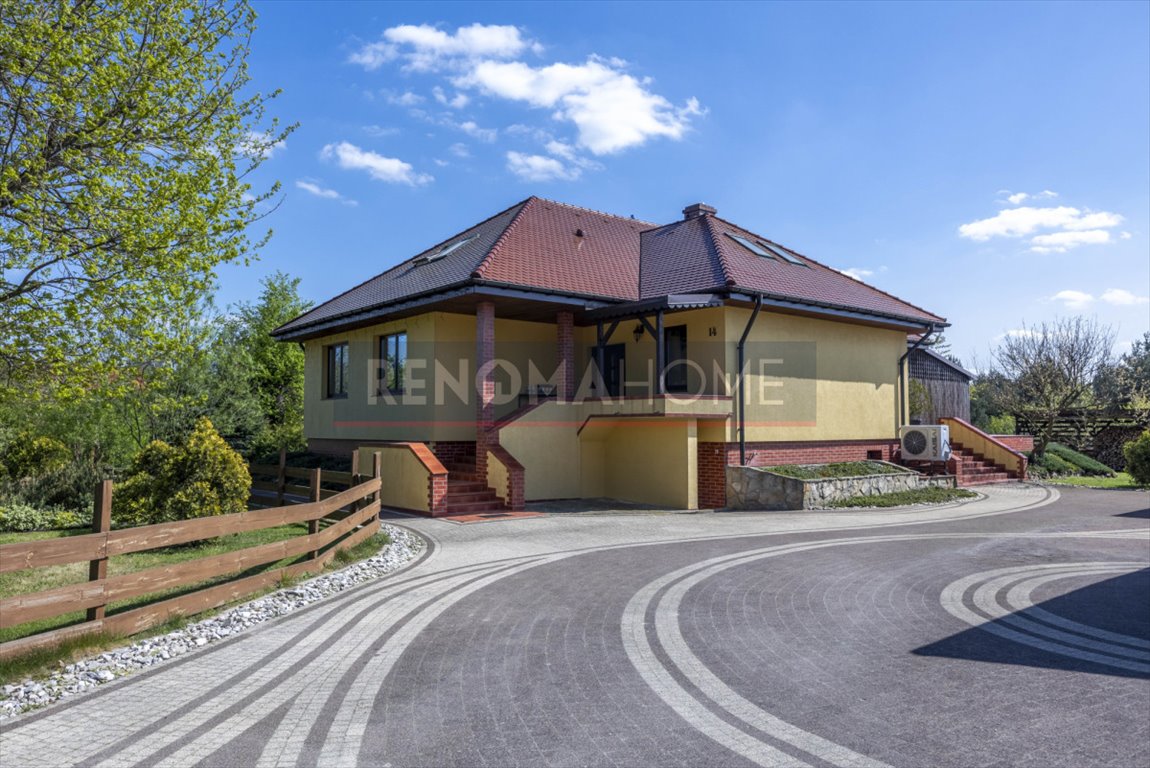 Dom na sprzedaż Chrząstawa Wielka  252m2 Foto 1