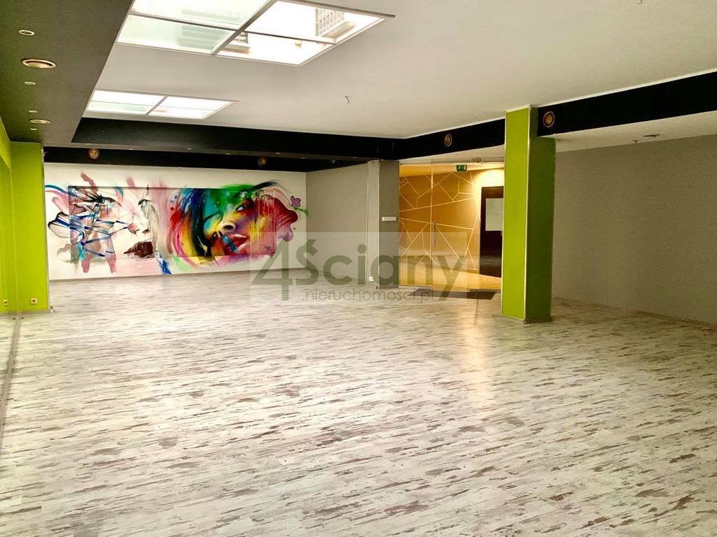 Lokal użytkowy 384 m2 z parkingiem - możliwość podziału Pruszków  384m2 Foto 1
