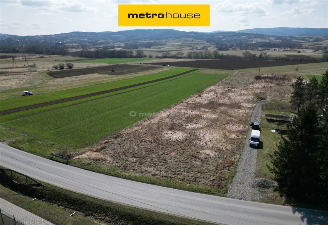 Działka 15 arów z mediami, cicha okolica, blisko natury Nienaszów  1 500m2 Foto 1