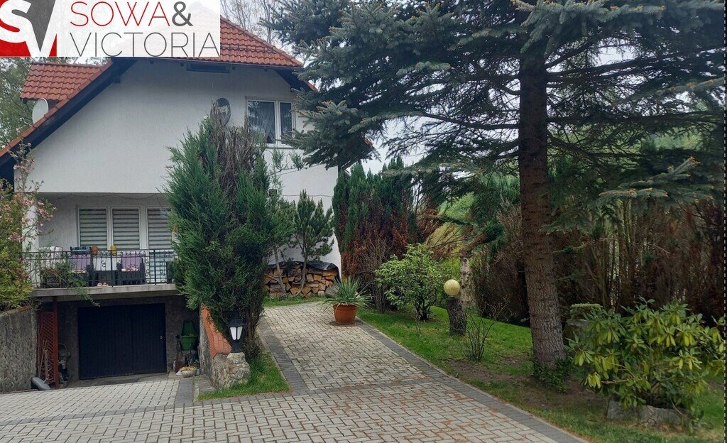 Dom z basenem i jacuzzi w Jugowicach - przestronny i funkcjonalny Jugowice  225m2 Foto 1