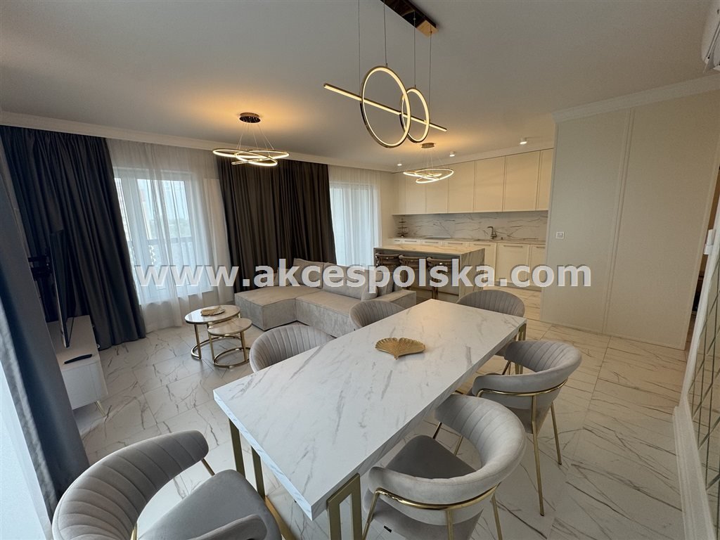 Na wynajem luksusowe 4-pokojowe mieszkanie 110 m² w Warszawie Warszawa, Włochy, al. Krakowska  110m2 Foto 1