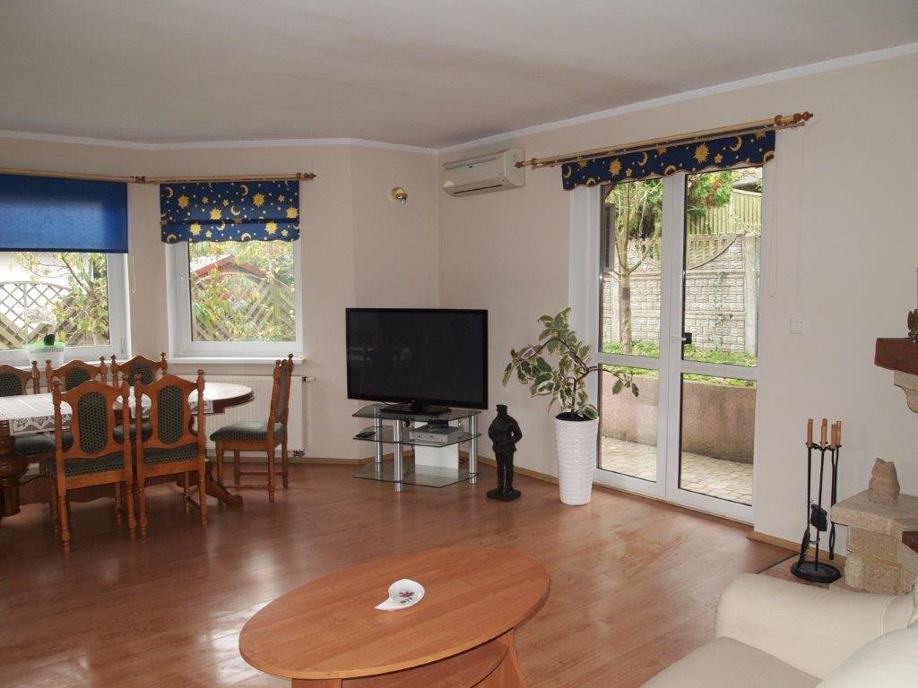 Dom z 2 niezależnymi lokalami nad jeziorem Wisełka Wisełka, Przytulna  144m2 Foto 1