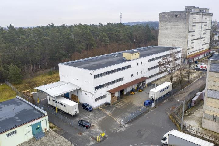 Lokal użytkowy na sprzedaż Krapkowice, Kilińskiego  3 965m2 Foto 1