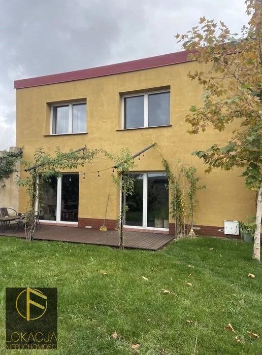 Duża działka z domem i budynkami użytkowymi w Kaliszu Kalisz  500m2 Foto 1